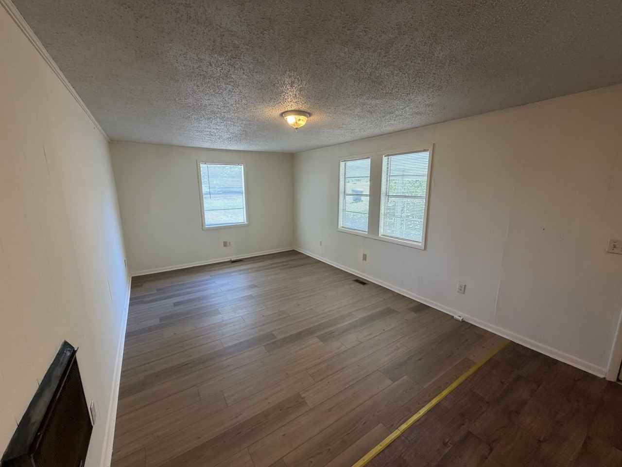703 5th St Ne - Photo 6 of 12