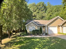 4118 Pin Oak Dr - Photo 1 of 1