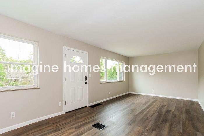 1539 Beth Ln - Photo 6 of 15