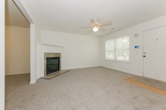 221 Coral Cir - Photo 3 of 15