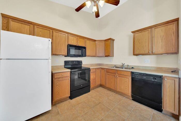 157 Mountain Creek Ct - Photo 6 of 19