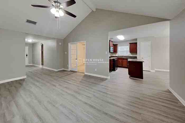 6237 Ryan Creek Rd - Photo 4 of 20