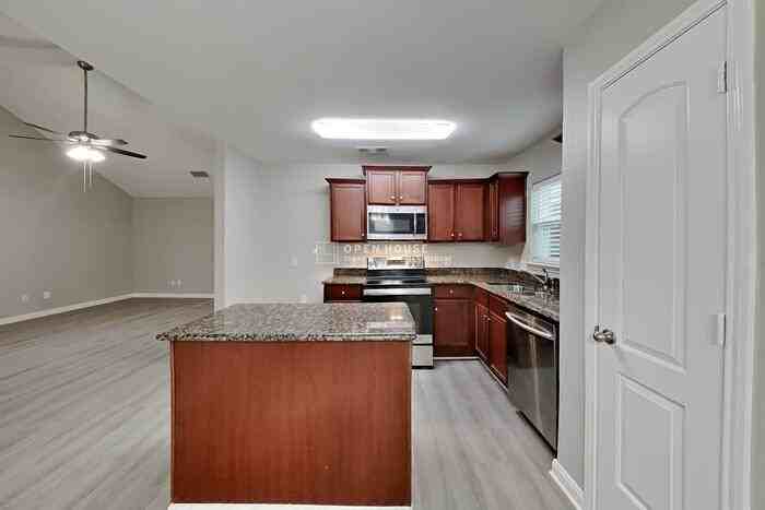 6237 Ryan Creek Rd - Photo 6 of 20