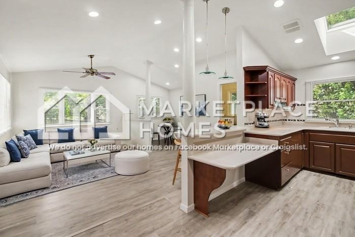 6480 Sheringham Rd - Photo 7 of 45