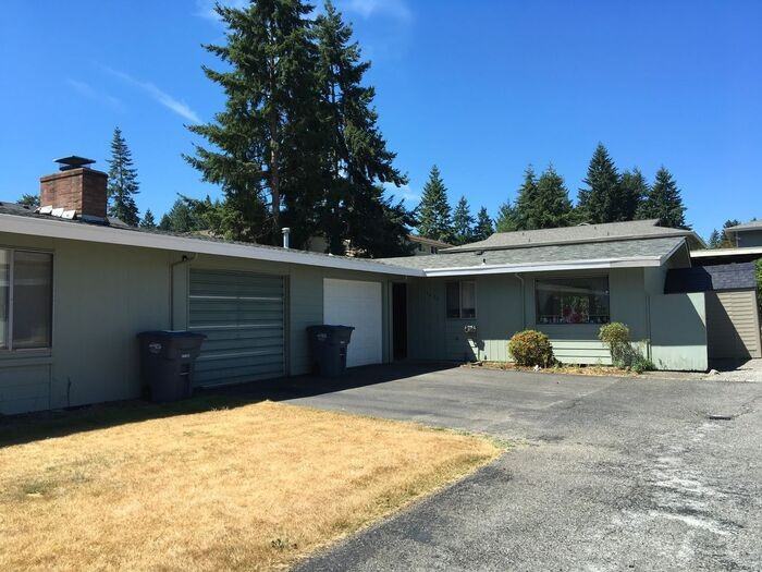 1432 Alameda Ave - Photo 2 of 11