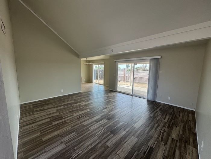 3517 W Vogel Ave - Photo 2 of 15