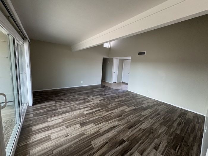 3517 W Vogel Ave - Photo 6 of 15