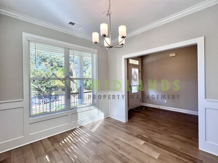 205 Quiet Cove Ct - Photo 5 of 50