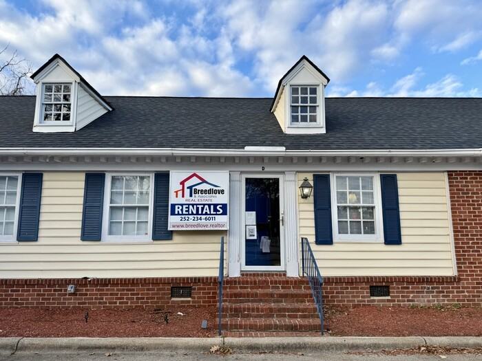 8924 W Old Spring Hope Rd - Photo 3 of 5