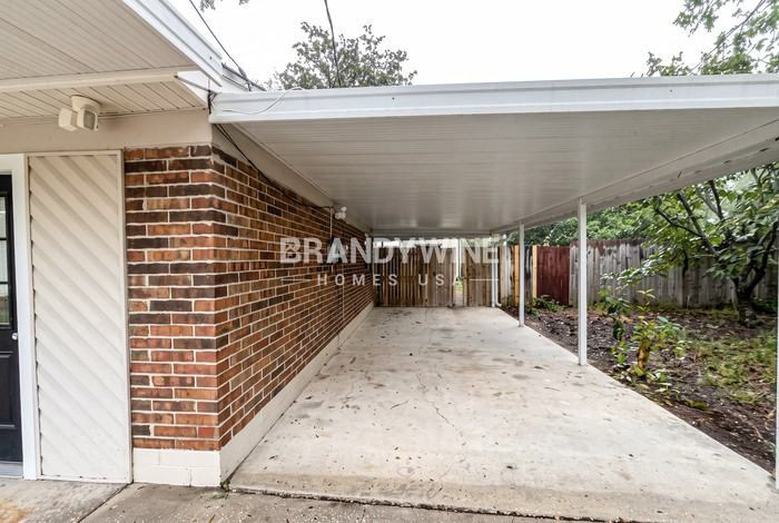 7556 Collins Ct - Photo 3 of 24