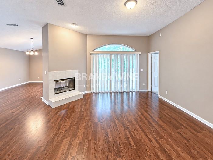 3616 Millcrest Dr - Photo 5 of 24