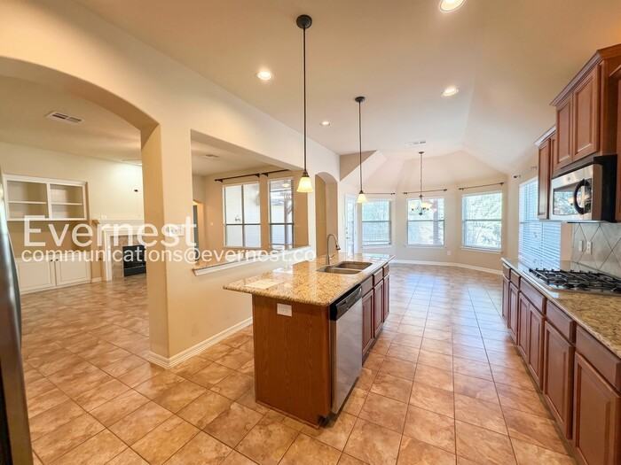 20812 Windmill Ridge St - Photo 7 of 26