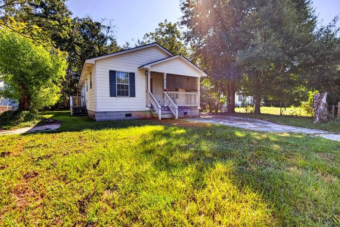 8290 Louisiana Ave - Photo 3 of 25