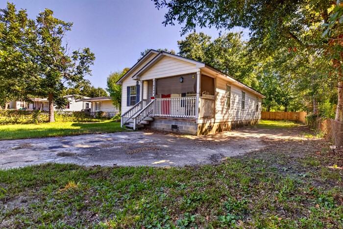 8290 Louisiana Ave - Photo 4 of 25