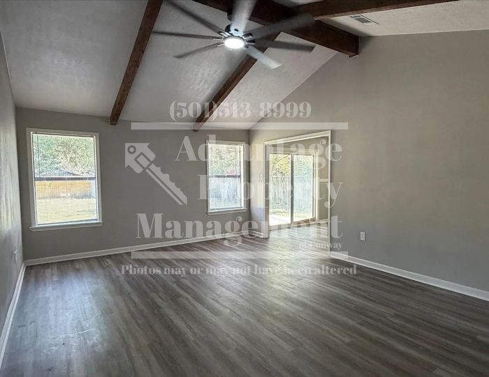 2104 West St - Photo 3 of 16