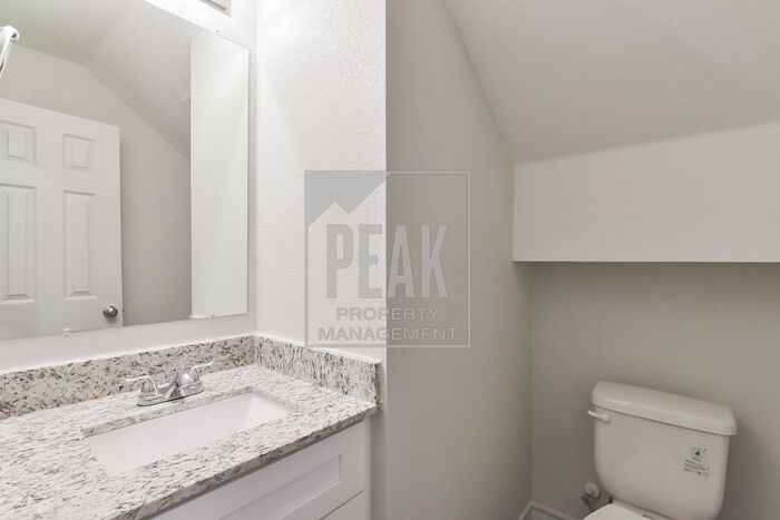 1804 Bessie St - Photo 3 of 22
