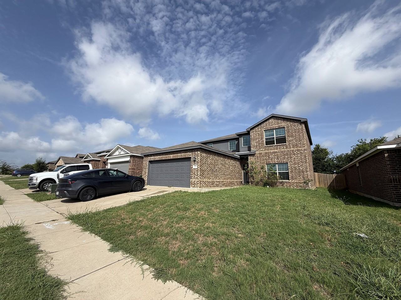 709 Myers Street - Photo 2 of 3