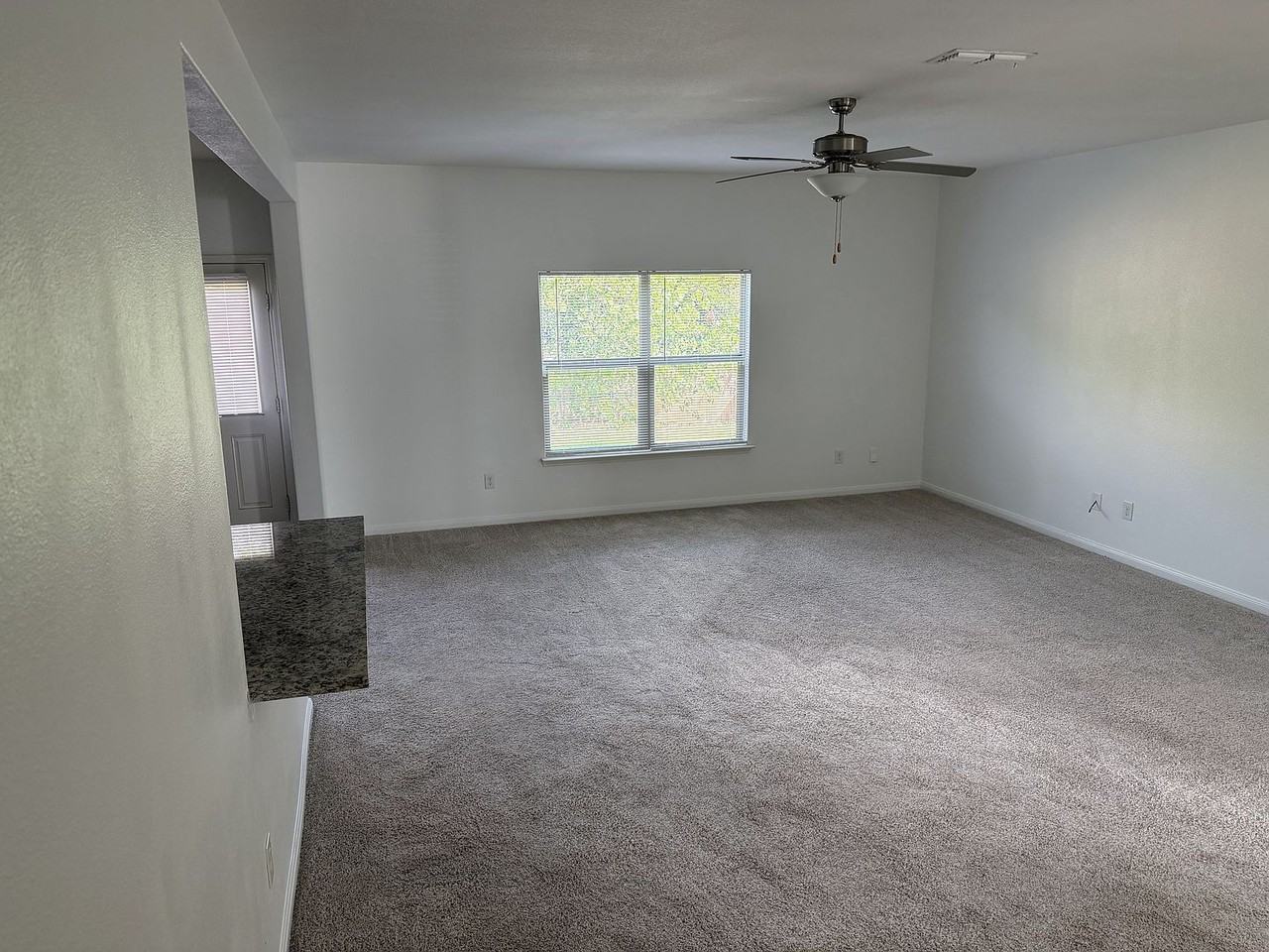709 Myers Street - Photo 3 of 3