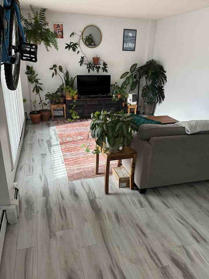 1217 - 1217 Kensington Close Nw - Photo 5 of 7