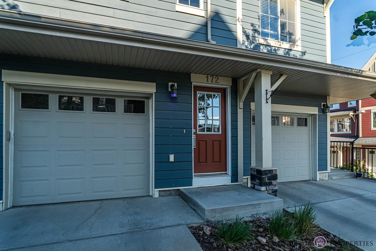172 Evansview Gdns Nw - Photo 2 of 26
