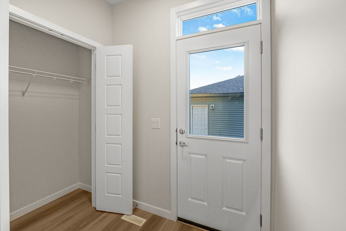 2006 Cobblebrook Cres Sw - Photo 5 of 20