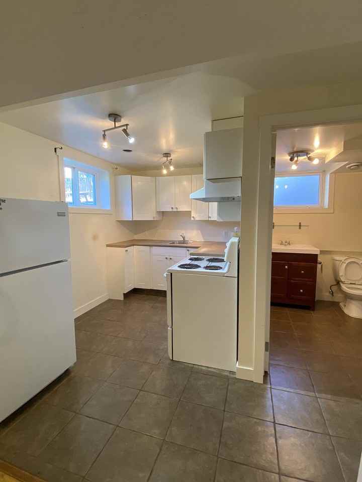 8104 96 Ave Nw - Photo 2 of 7