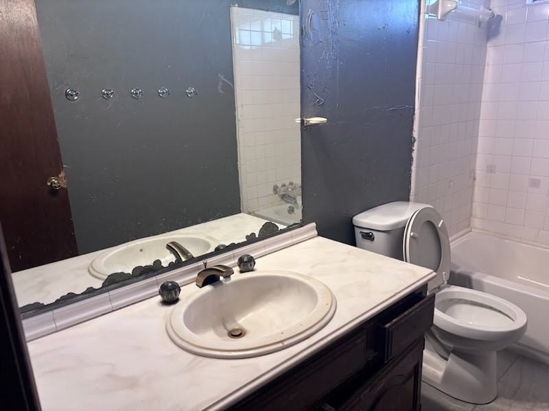 3013 Se 56th St #NA - Photo 7 of 26