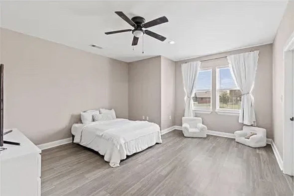 1009 Debby Ct #1009 - Photo 2 of 12