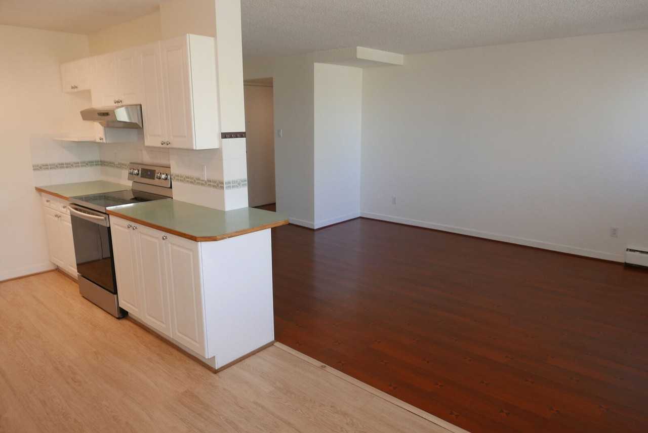 607 - 607 69 Ave Sw - Photo 6 of 17