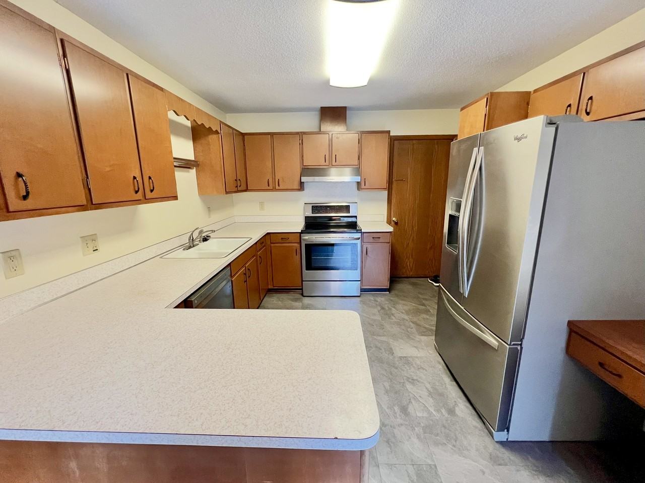 5917 W 105th St #NA - Photo 4 of 20
