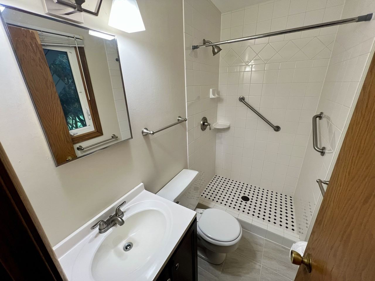 5917 W 105th St #NA - Photo 7 of 20