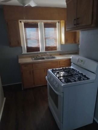 428 Jerome Ln #NA - Photo 7 of 16