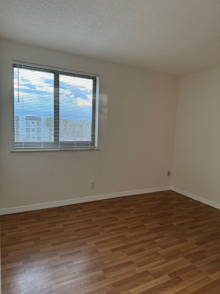 3730 N Pine Island Rd #339 - Photo 6 of 15