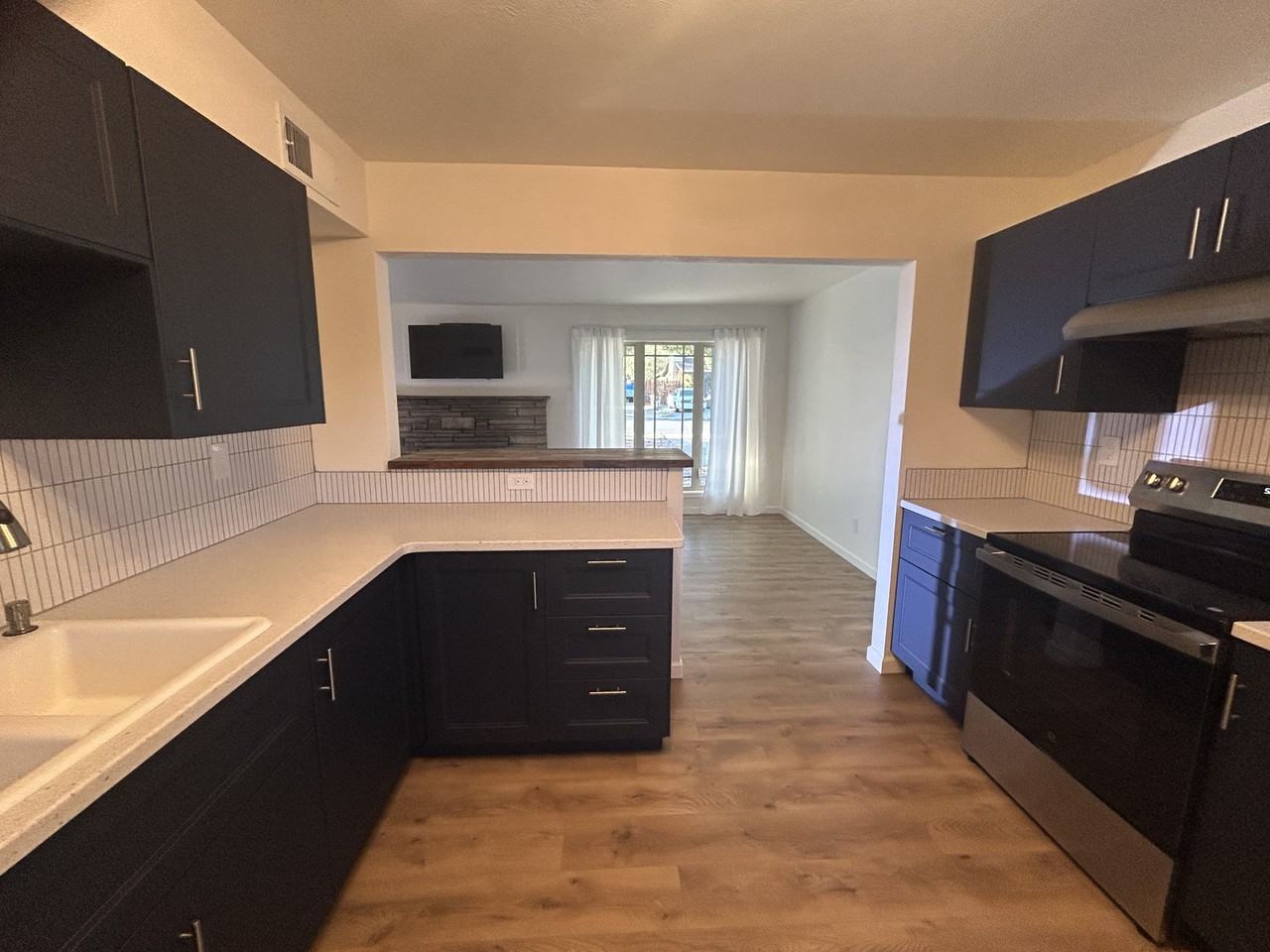 2809 E Lewis Dr #NA - Photo 7 of 20