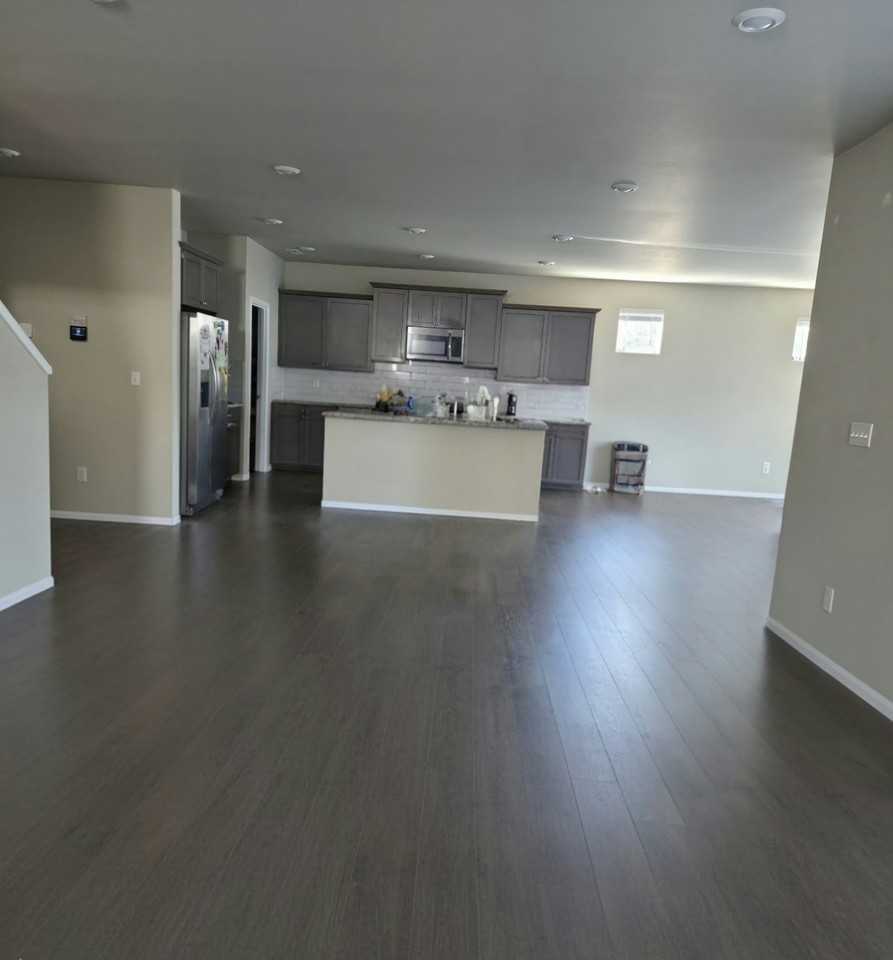 7921 39th Pl Ne #NA - Photo 6 of 38