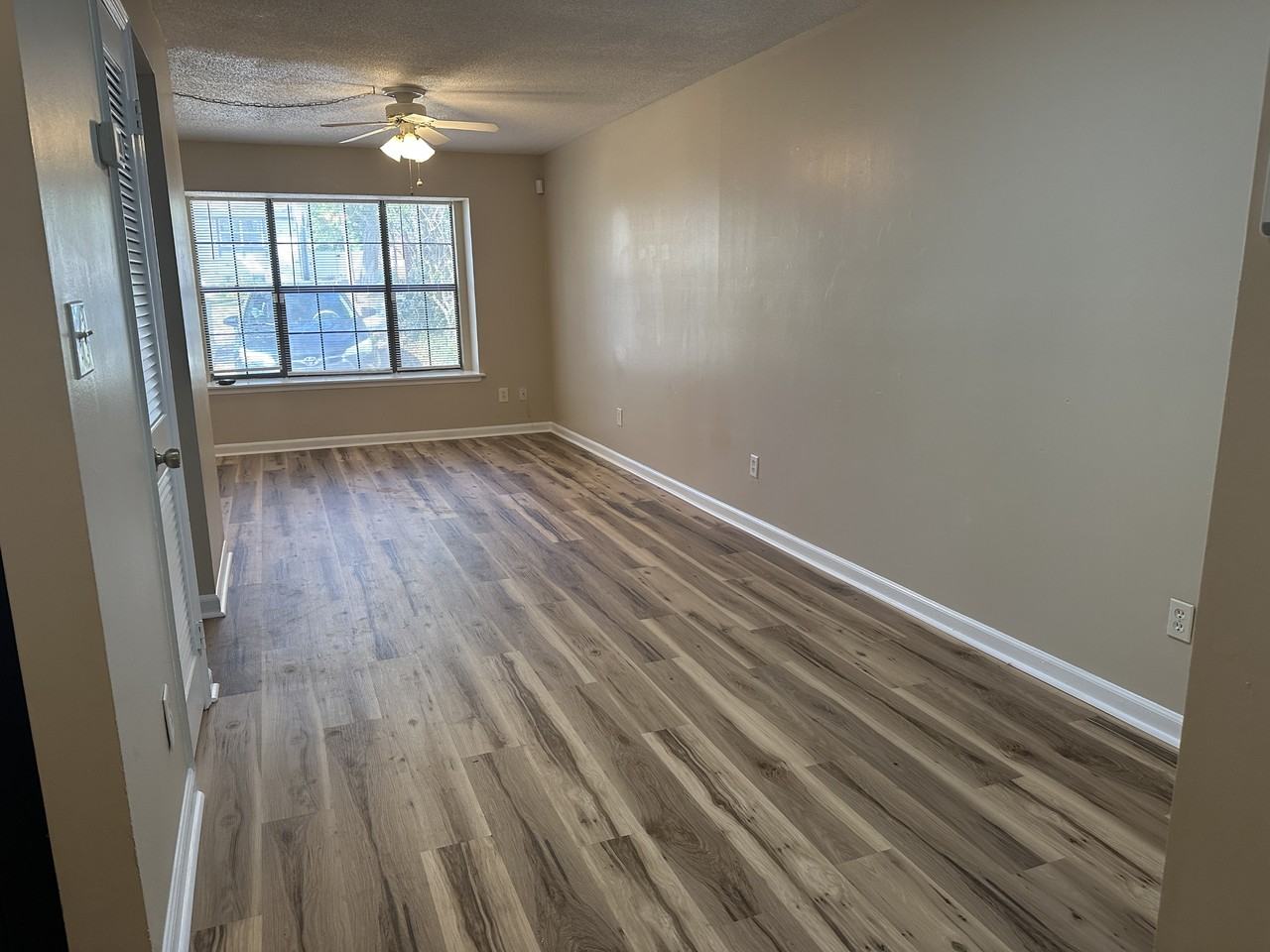 1029 Sutor Rd #1029 - Photo 3 of 11