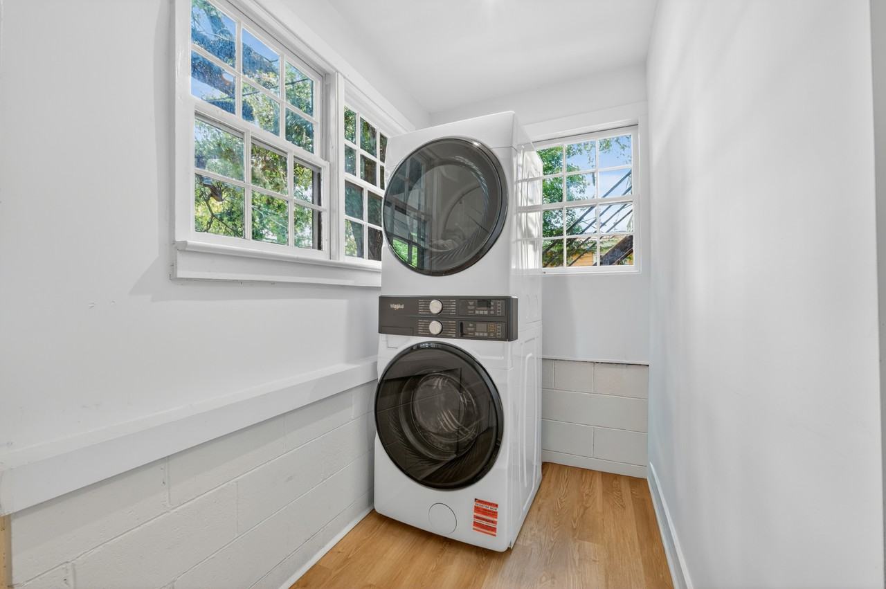 1125 E Anderson St #NA - Photo 6 of 13