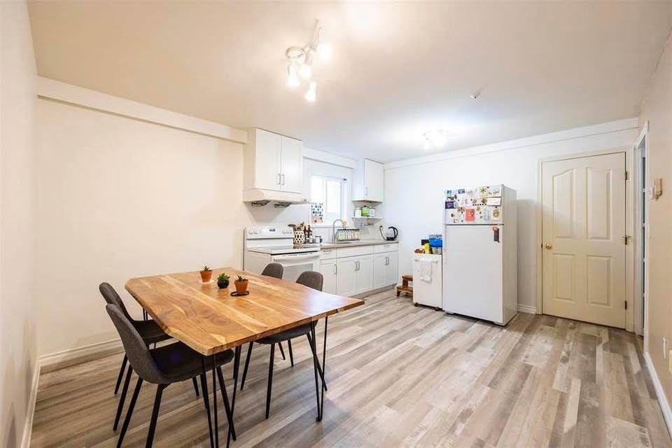 3371 East 29th Avenue - Photo 3 of 11