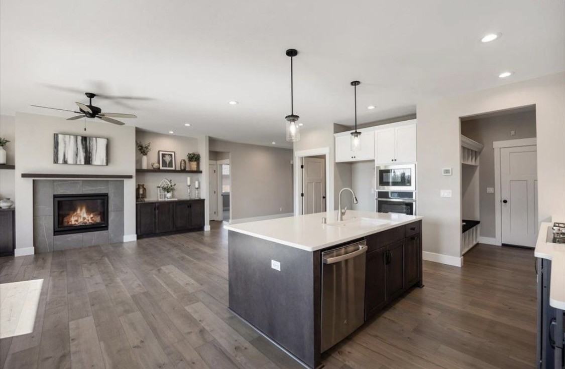 2456 Maggio Loop #NA - Photo 5 of 32