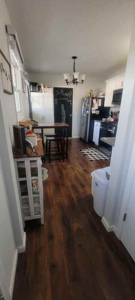 2730 N Pine St #NA - Photo 2 of 7