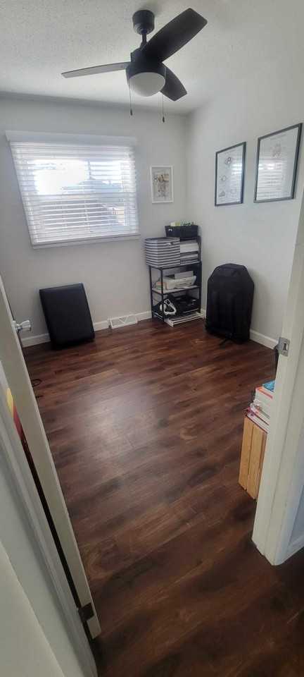 2730 N Pine St #NA - Photo 6 of 7