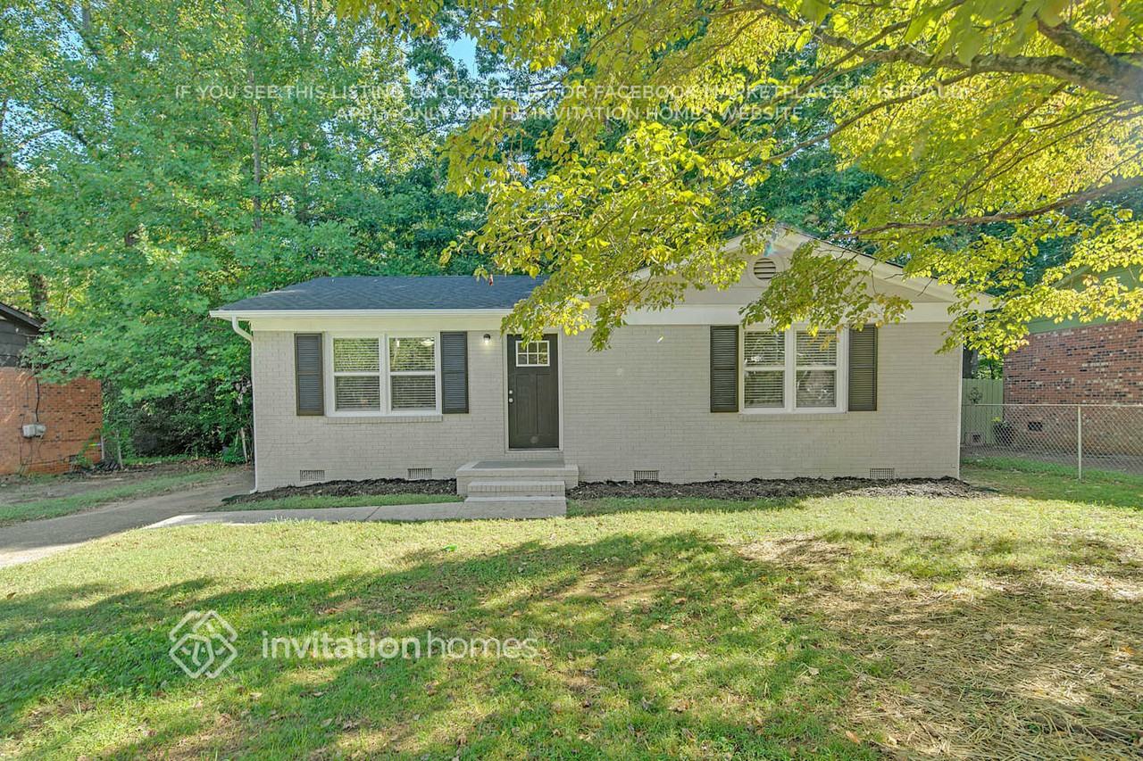 3006 Cedarhurst Dr - Photo 2 of 27