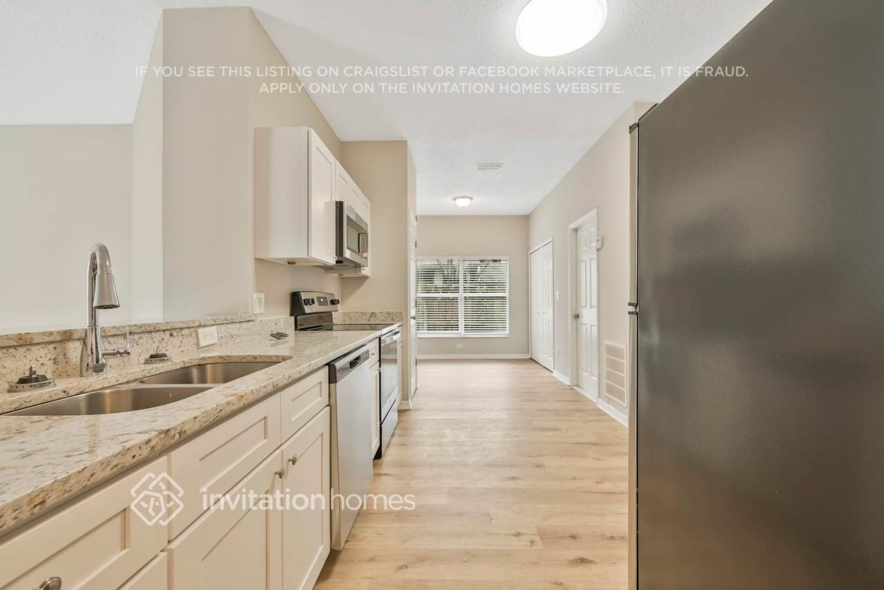 5132 Innesbrook Ct - Photo 7 of 28