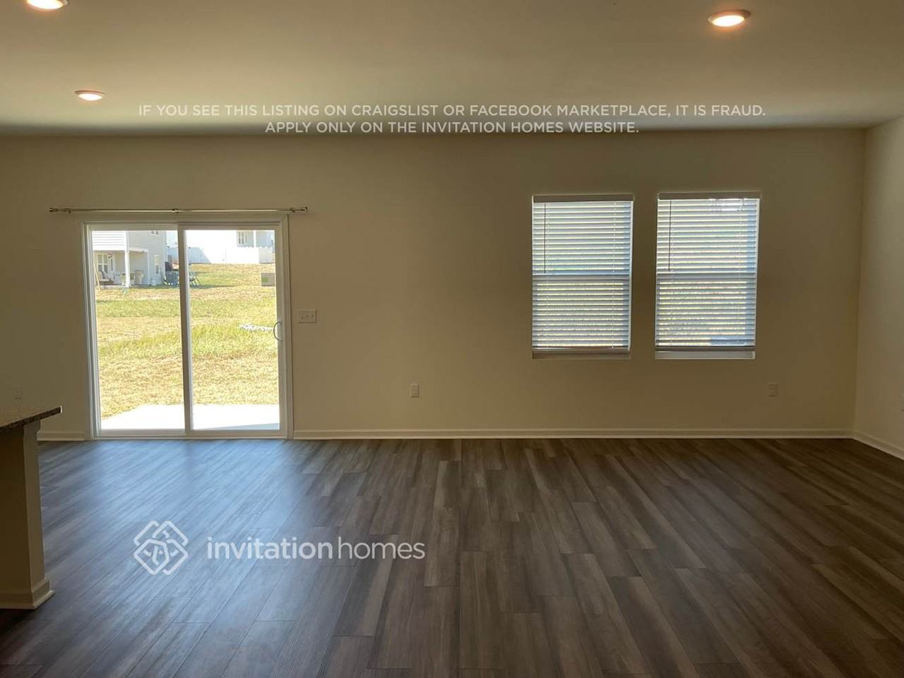 1070 Large Poppy Dr - Photo 3 of 29