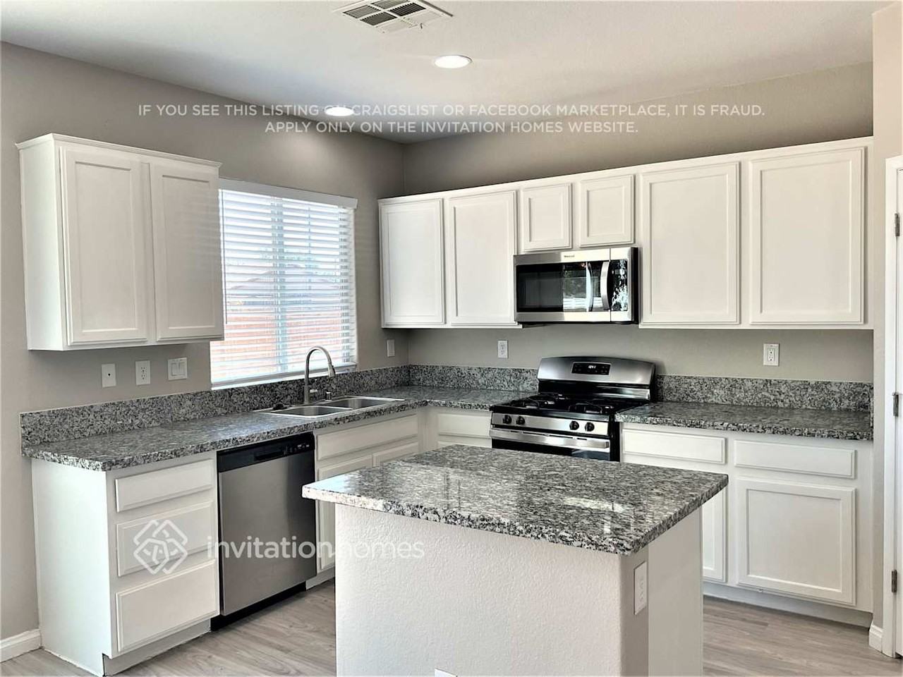 3786 Tundra Swan St - Photo 5 of 18
