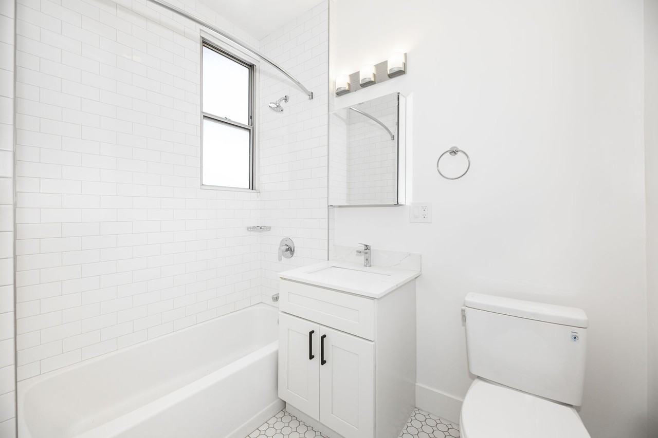 1675 Clay - Photo 5 of 17