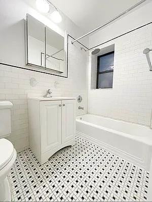 E 84th St #1F - Photo 5 of 20