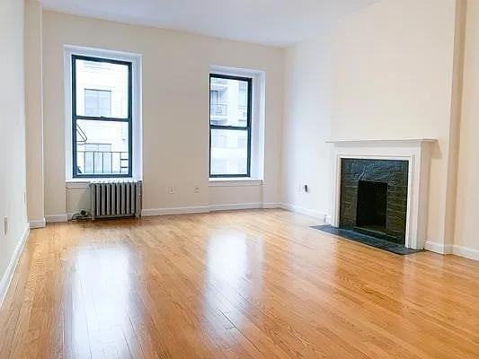 E 84th St #3J - Photo 2 of 12
