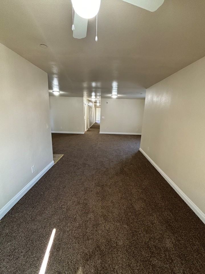 243 West 52nd Street - Photo 6 of 16