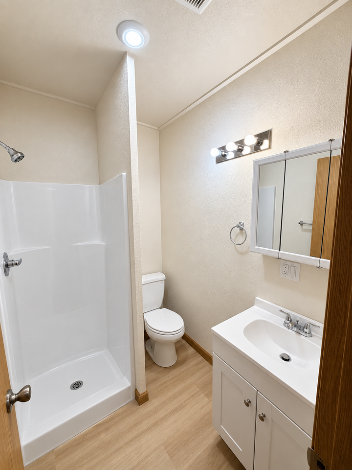 1495 E Santiam St #1495 - Photo 5 of 7